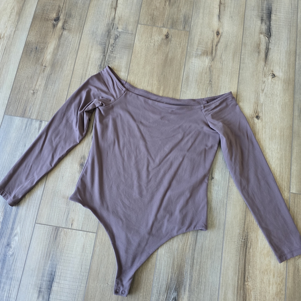 Nuuds Chocolate Brown Off-Shoulder Bodysuit